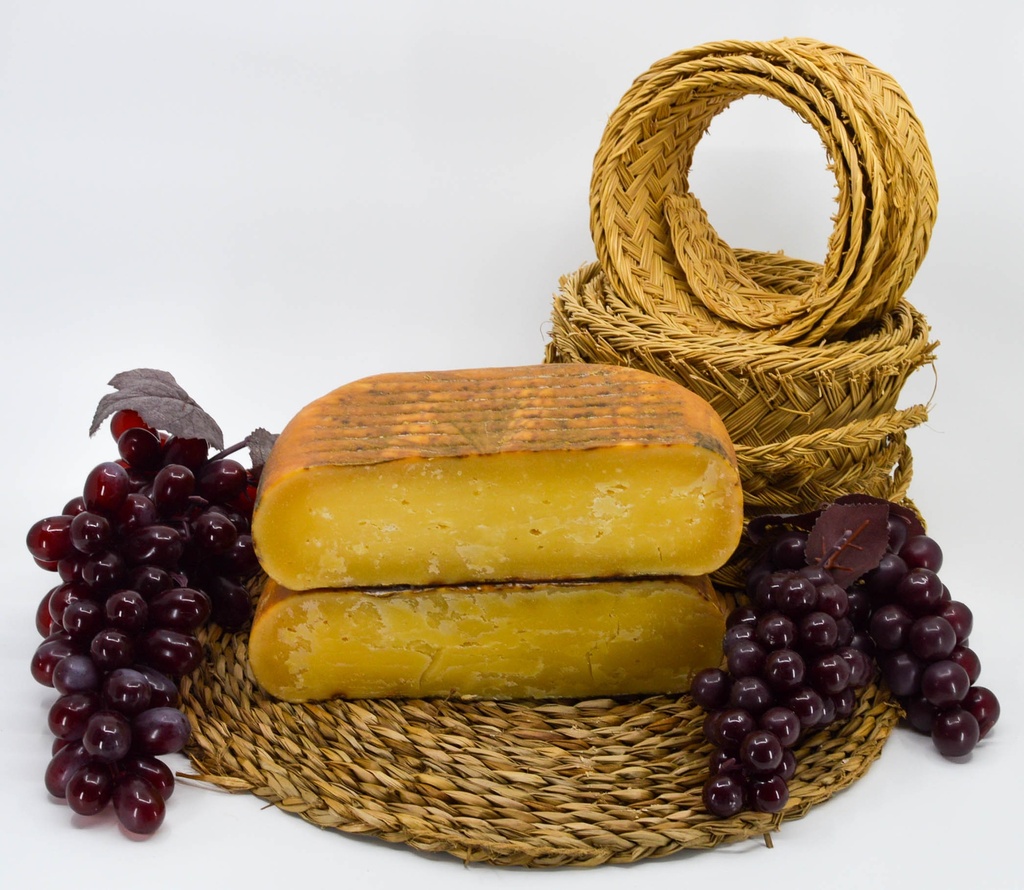 MAHON DOP AñEJO BINITAST