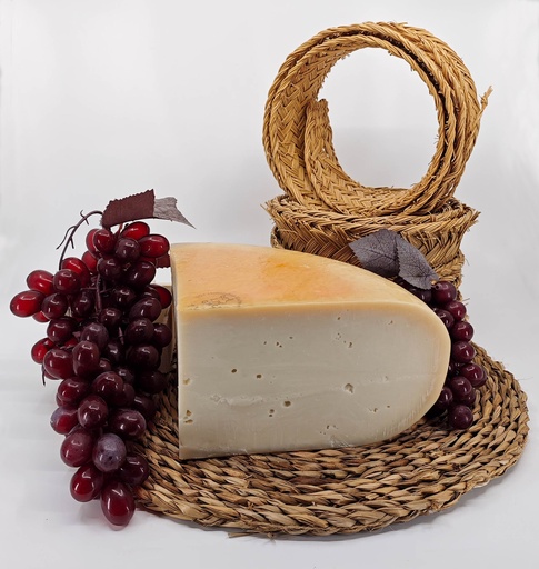 [QQ0033] Belegen Gouda Cabra
